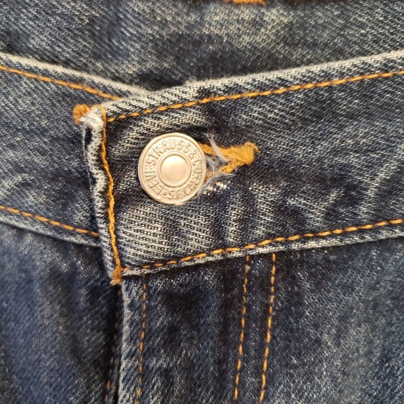 Levi's 550 High Waisted Jeans VINTAGE - Picture 2 of 7